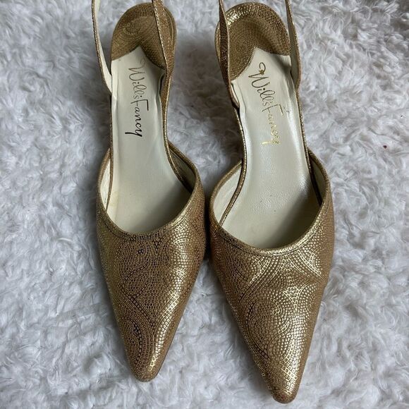 Will Fancy Italian Leather Golden 2.5” heels pointed toe sling back size 10B - Picture 5 of 9
